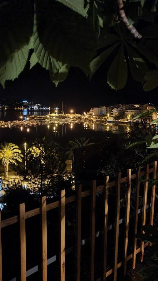 Apartments Viki Split Bagian luar foto