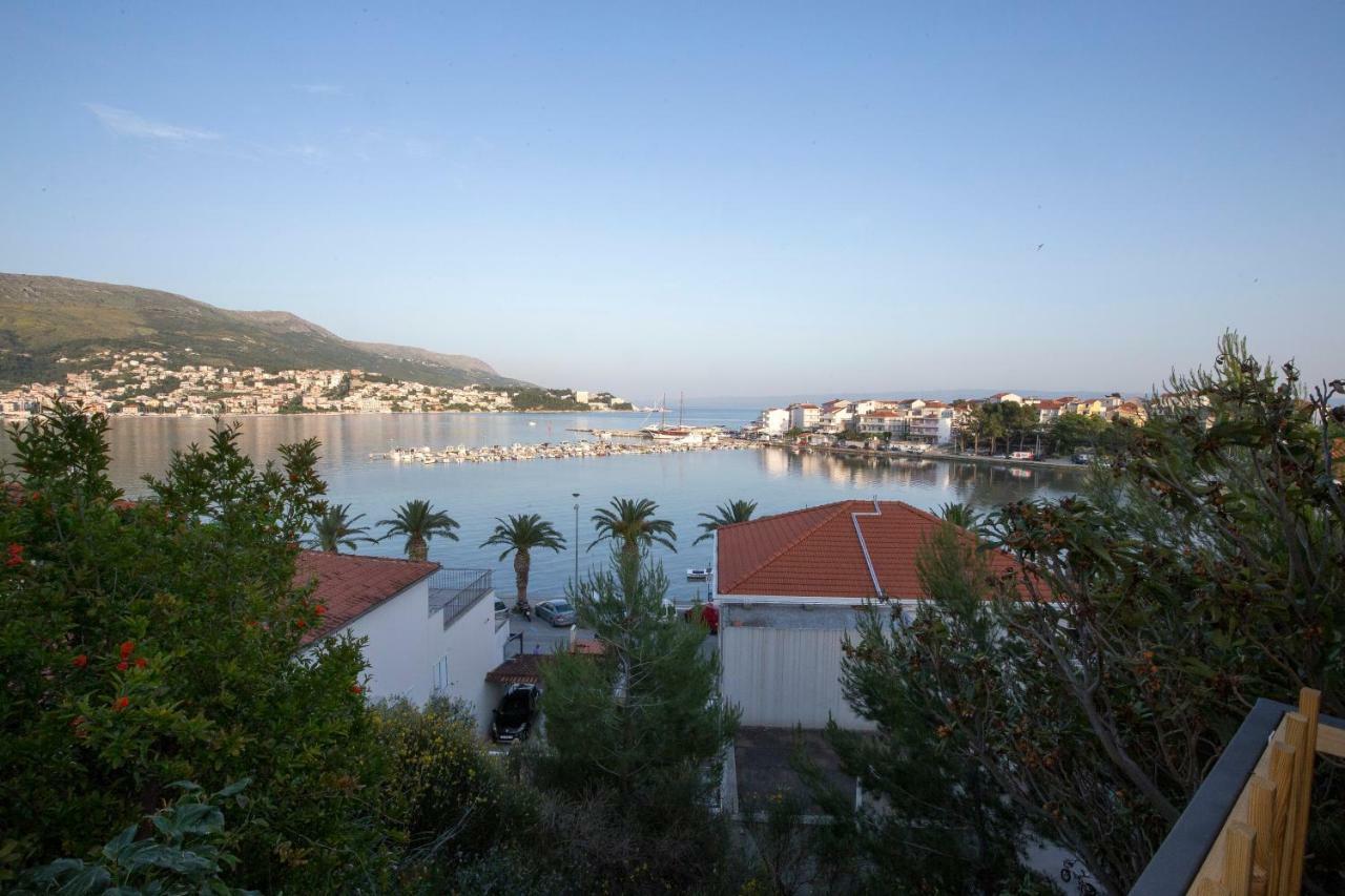 Apartments Viki Split Bagian luar foto